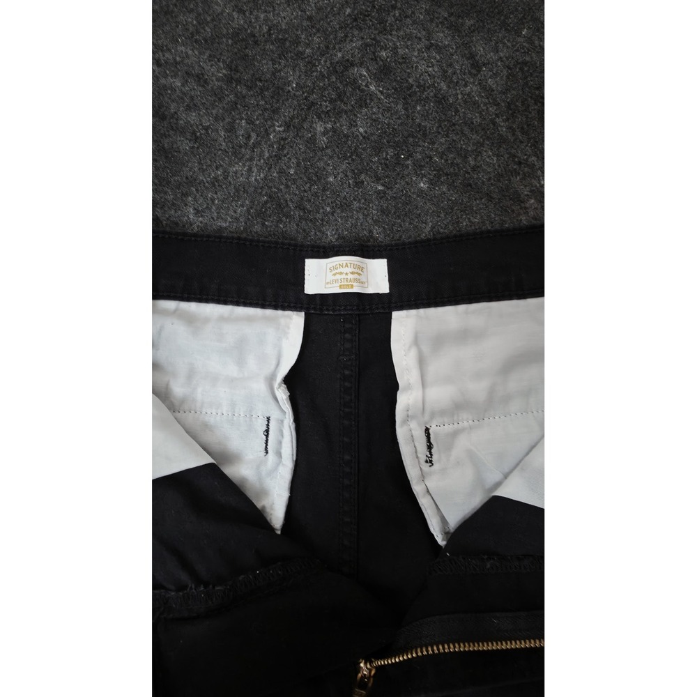 Levi Strauss & Co. Men's Black Chino Shorts Regular FIT Inseam Zip Pockets - Picture 8 of 10